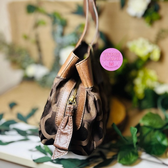 Sold - Picture 5 of 11